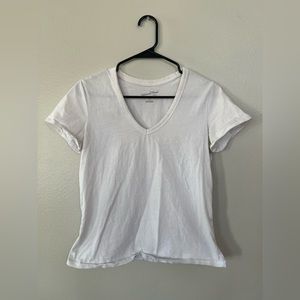 Women’s Universal Threads V-neck